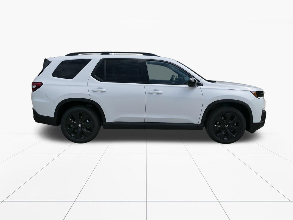 New 2026 Honda Pilot Black Edition image 10