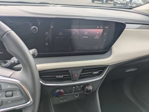 Certified 2024 Buick Encore GX Preferred AWD/4WD image 20