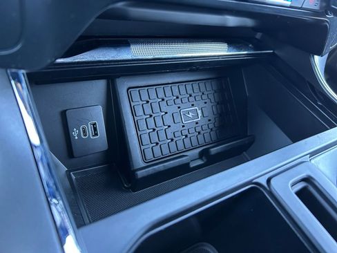 Used 2025 Ford F150 Lariat w/ Equipment Group 502A High image 35