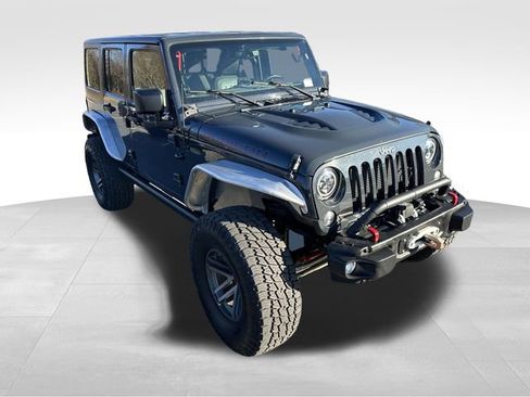 Used 2016 Jeep Wrangler Unlimited Rubicon image 7