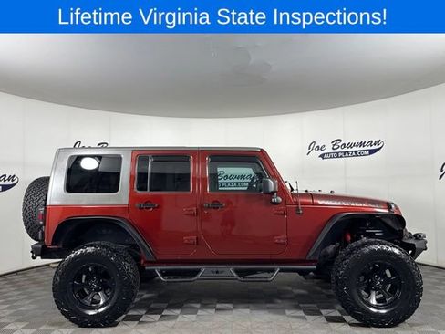 Used 2010 Jeep Wrangler Unlimited Sport w/ Black Appearance Group AWD/4WD image 6
