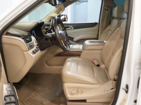 Used 2018 GMC Yukon Denali w/ Open Road Package AWD/4WD image 5