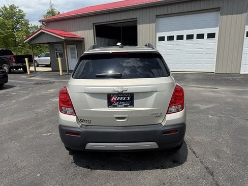 Used 2016 Chevrolet Trax LT AWD/4WD image 28