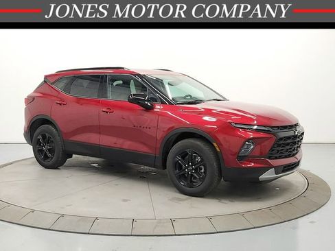 New 2026 Chevrolet Blazer LT w/ Convenience Package image 1