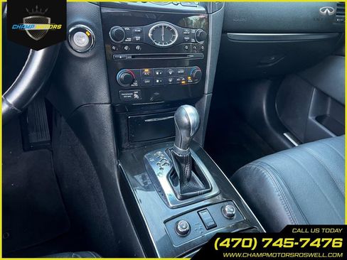 Used 2017 INFINITI QX70 2WD w/ Premium Package image 26