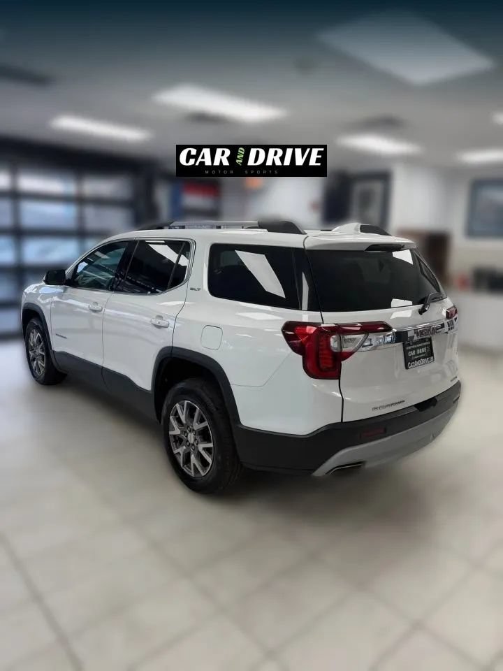 Used 2021 GMC Acadia SLT AWD/4WD image 3