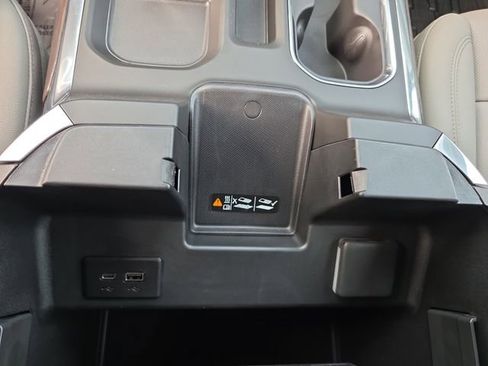 New 2026 GMC Sierra 1500 SLT w/ SLT Premium Plus Package image 29