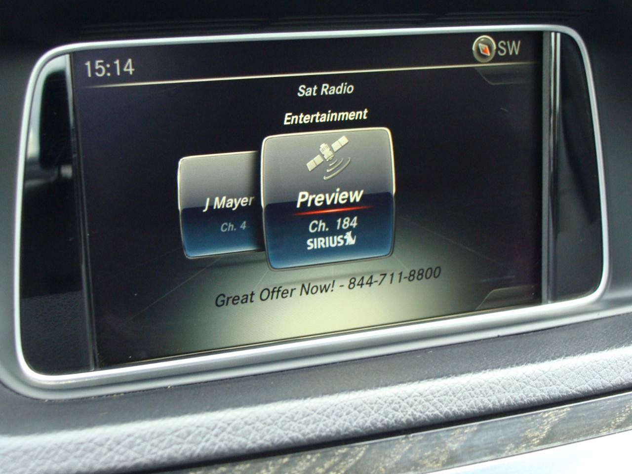 Used 2016 Mercedes-Benz E 350 4MATIC Sedan image 24