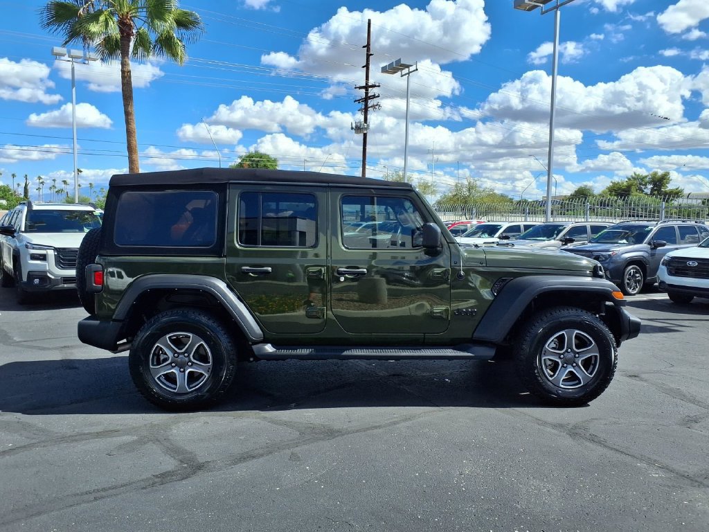 Used 2022 Jeep Wrangler Unlimited Sport AWD/4WD image 8