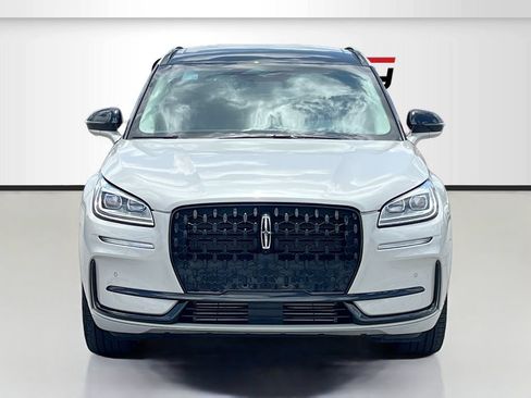 Used 2023 Lincoln Corsair Reserve w/ Equipment Group 201A FWD image 2