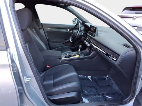 Used 2022 Honda Civic Sport image 15