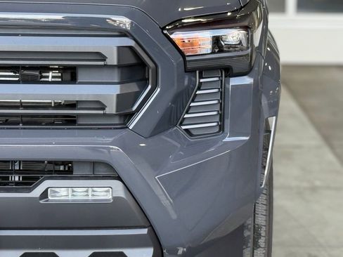 New 2025 Toyota Tacoma SR5 image 5