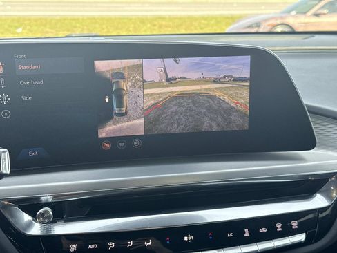 Certified 2025 Cadillac Lyriq Sport RWD image 27