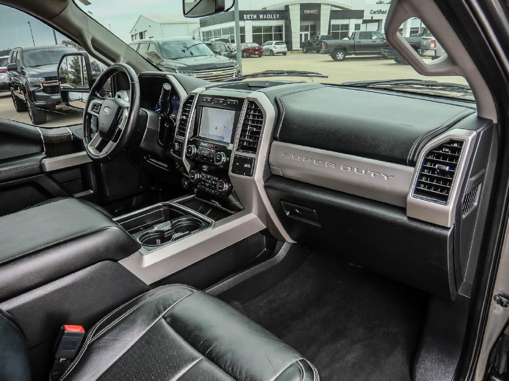 Used 2020 Ford F250 Lariat w/ Lariat Ultimate Package AWD/4WD image 18
