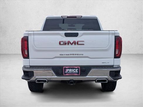 Used 2021 GMC Sierra 1500 SLT w/ X31 Off-Road Package AWD/4WD image 7