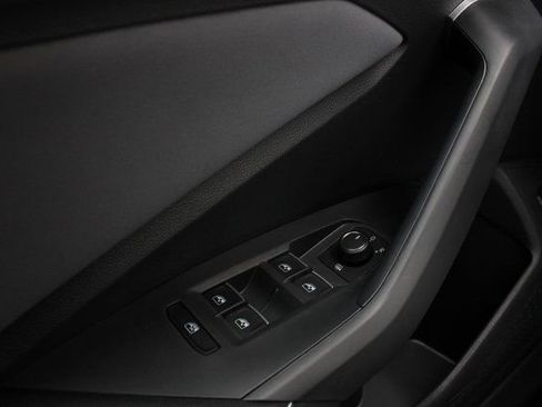 New 2026 Volkswagen Jetta SE image 6