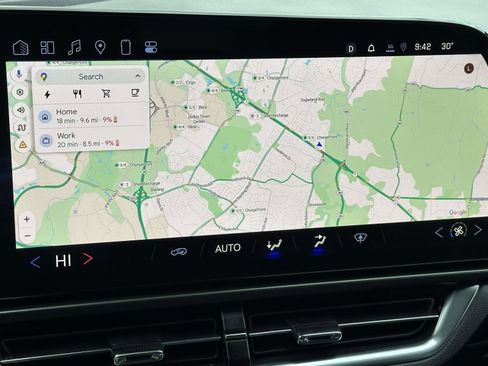 Used 2025 Chevrolet Equinox EV LT image 10