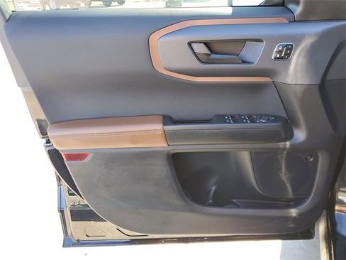 Used 2023 Ford Bronco Sport Outer Banks w/ Tech Package image 15