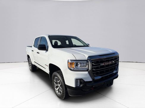 Used 2022 GMC Canyon AT4 w/ Trailering Package image 16