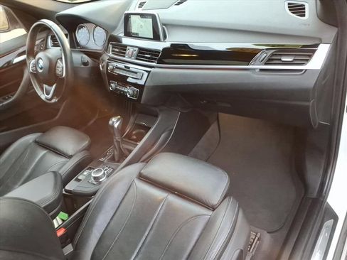 Used 2018 BMW X1 xDrive28i image 19