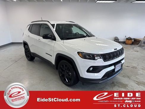 New 2026 Jeep Compass Latitude image 1