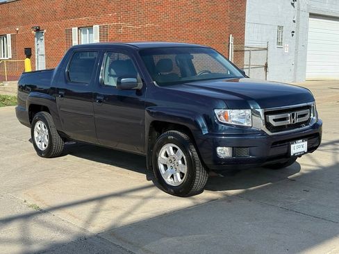 Used 2011 Honda Ridgeline RTS image 4