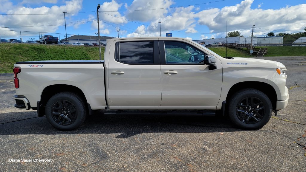 New 2026 Chevrolet Silverado 1500 RST w/ Convenience Package II AWD/4WD image 14