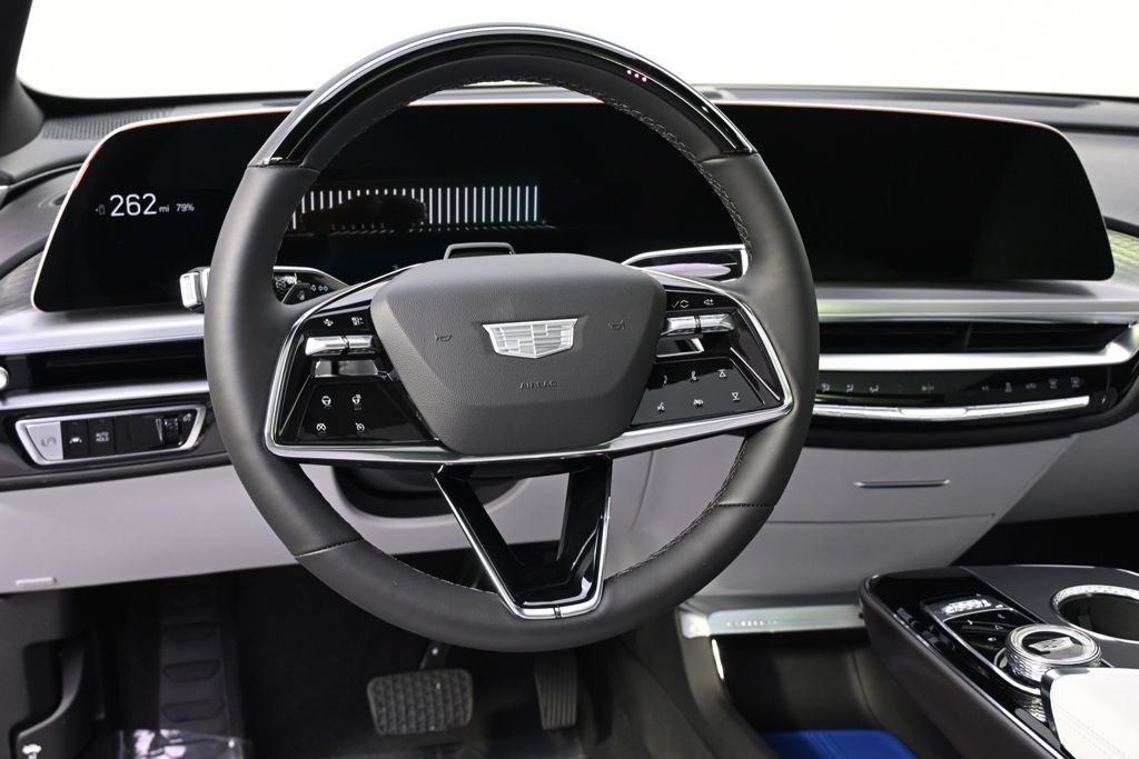 New 2026 Cadillac Lyriq Premium Luxury w/ LPO, Floor Liner Package AWD/4WD image 12