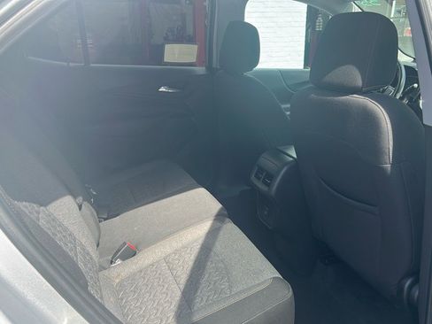 Used 2022 Chevrolet Equinox LT image 13