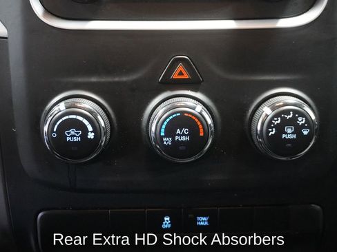 Used 2023 RAM 1500 Classic SLT image 14