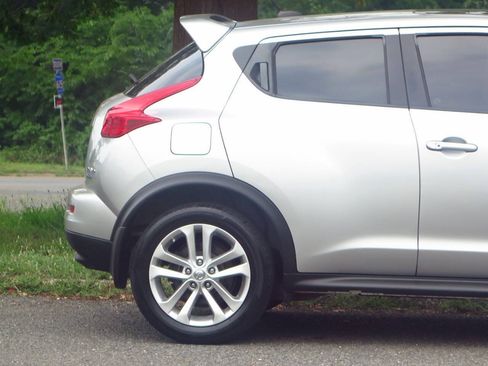 Used 2012 Nissan Juke SL AWD/4WD image 29