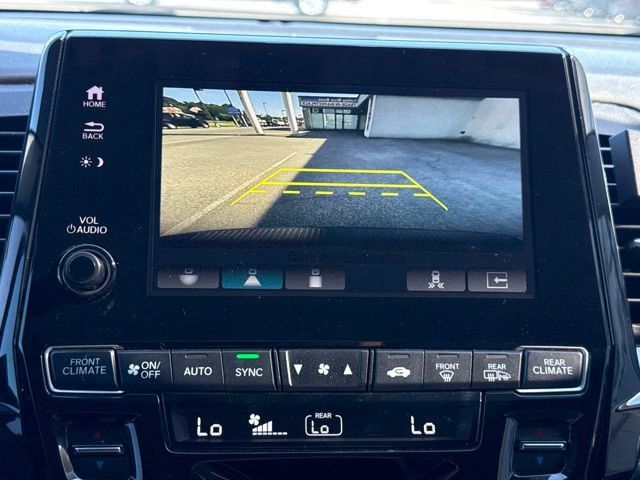 Used 2023 Honda Odyssey Elite image 16