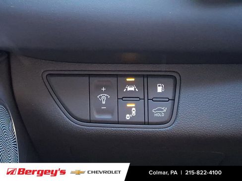 Used 2021 Genesis G70 3.3T image 26