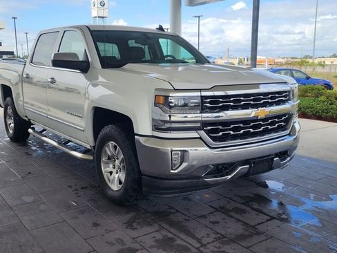 Used 2018 Chevrolet Silverado 1500 LTZ image 4