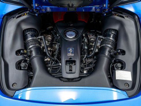 Used 2016 Ferrari 488 Spider image 49