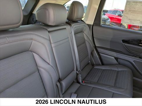 New 2026 Lincoln Nautilus Reserve w/ Jet Appearance Package image 13