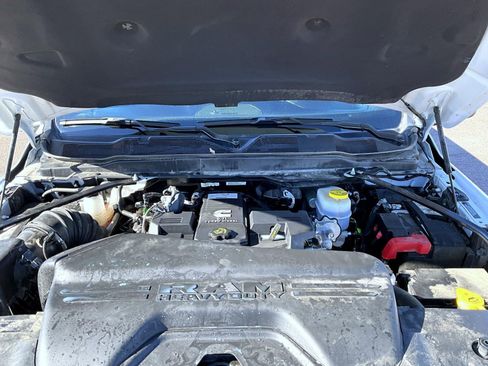 Used 2024 RAM 3500 Big Horn image 24