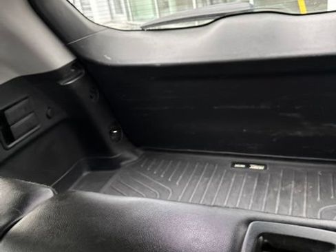 Used 2019 GMC Terrain SLT w/ Preferred Package FWD image 24