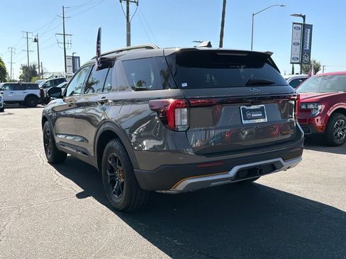 Used 2026 Ford Explorer Tremor AWD/4WD image 10