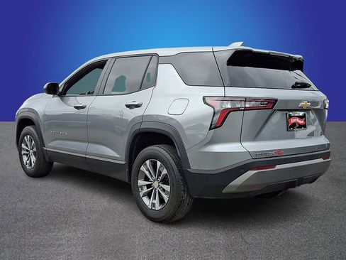 Used 2025 Chevrolet Equinox LT FWD image 6
