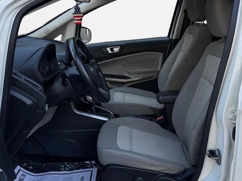Used 2019 Ford EcoSport SE w/ SE Convenience Package image 12