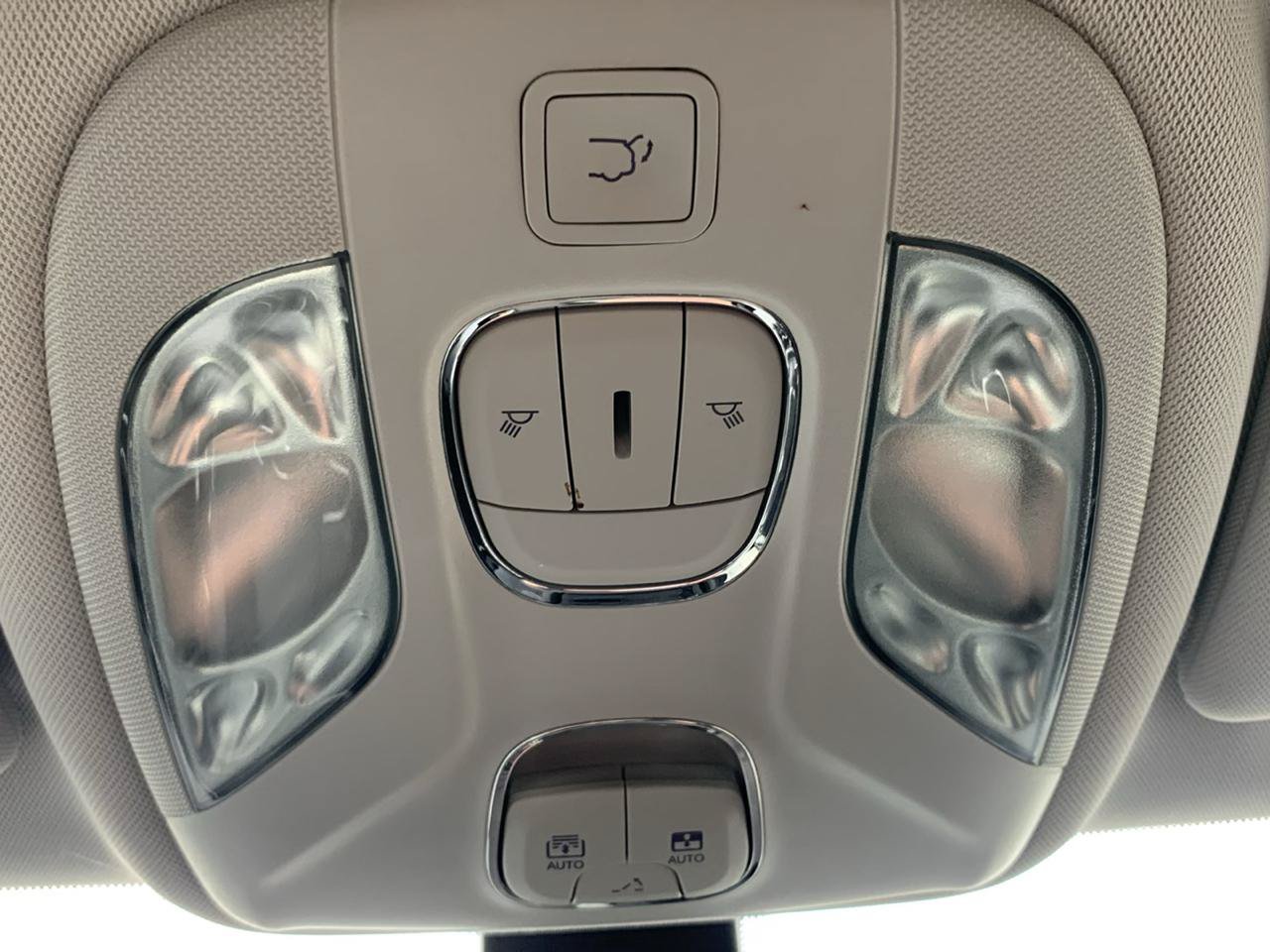 Used 2017 Jeep Compass Limited w/ Navigation Group AWD/4WD image 26