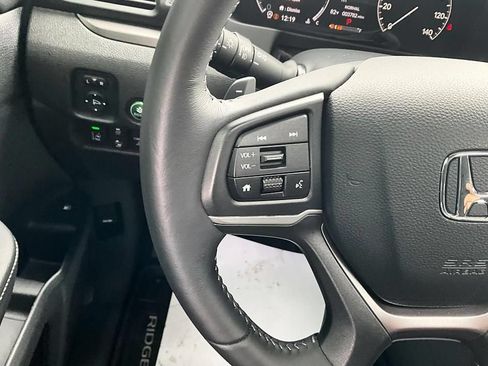 Used 2025 Honda Ridgeline RTL image 32