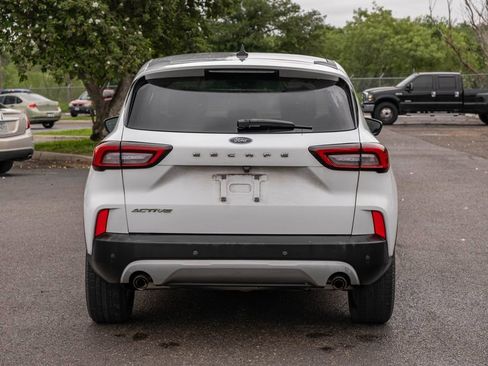 Used 2023 Ford Escape Active w/ Tech Pack #1 FWD image 4