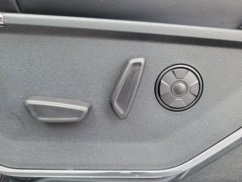 New 2026 Ford F350 Platinum image 22