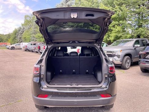Used 2023 Jeep Compass Limited AWD/4WD image 24