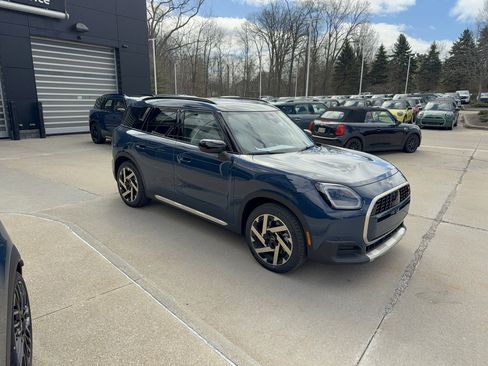 New 2026 MINI Cooper Countryman S image 2