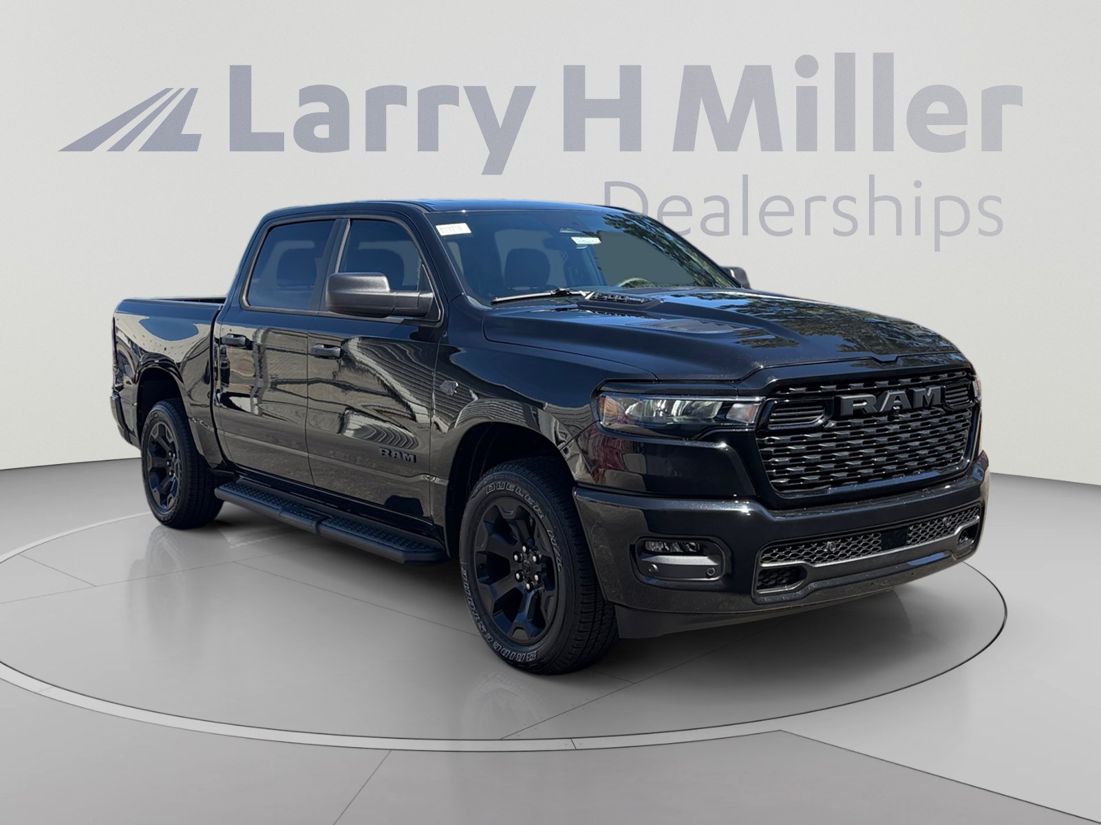 New 2027 RAM 1500 Express AWD/4WD image 7