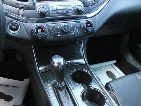 Used 2019 Chevrolet Impala Premier image 20