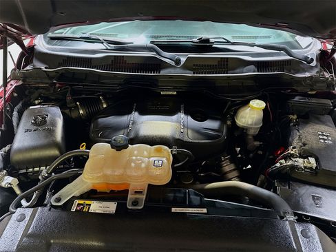 Used 2018 RAM 1500 Laramie w/ Convenience Group image 30